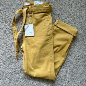 NWT! High Rise Cropped Jeans by Lauren Conrad